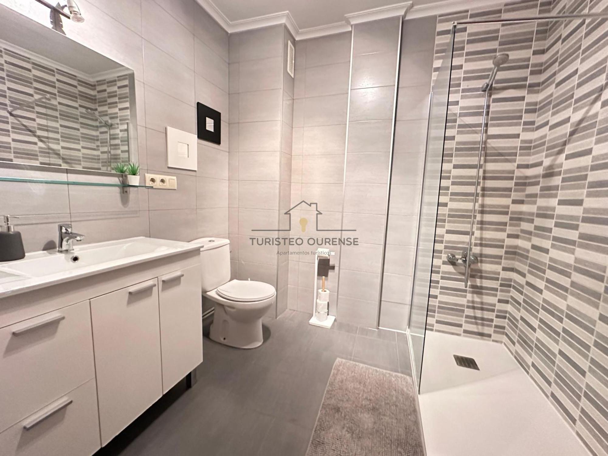 Apartmán O Cuarto De Abastos Ourense Exteriér fotografie